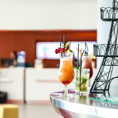 Novotel Paris Centre Gare Montparnasse Exterior photo
