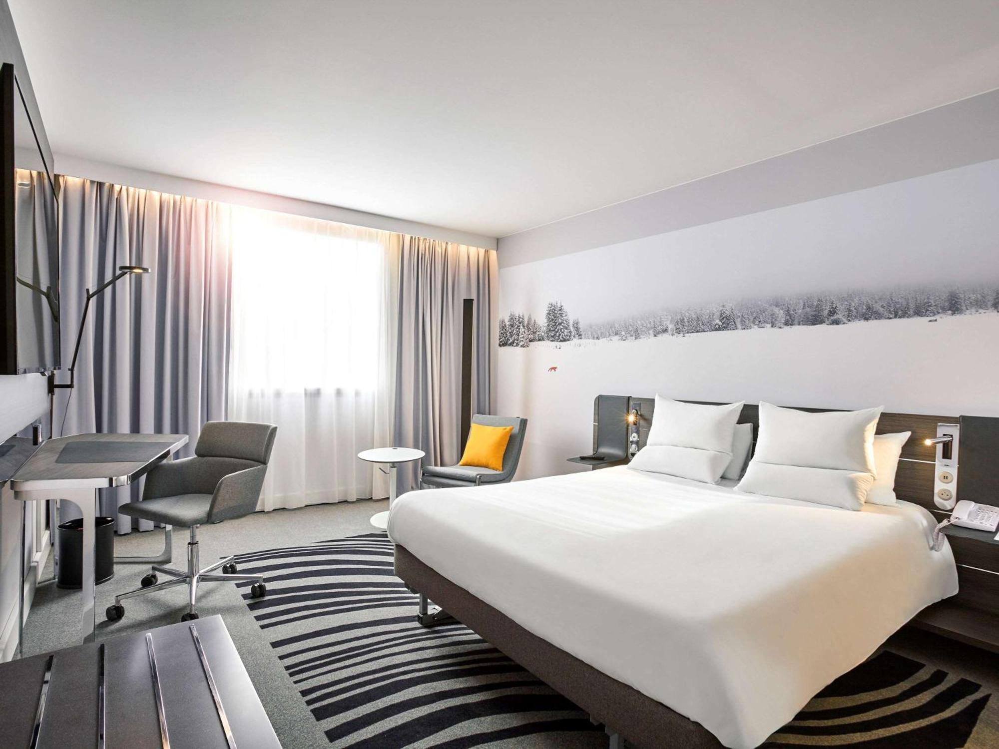 Novotel Paris Centre Gare Montparnasse Exterior photo